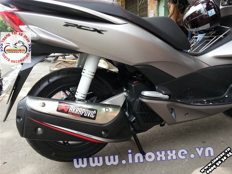 Ốp pô Sh 300i độ cho PCX 2014